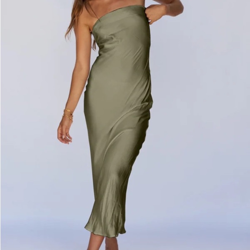 SNDYS Angel Strapless Satin Dress